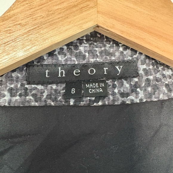 Theory Rarias Tweed Cap Sleeve Blazer | Size 6 - Picture 4 of 7